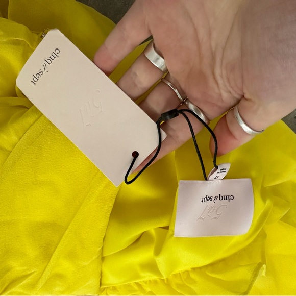 Cinq a sept 100% silk corinne cut out one shoulder dress 12 - Picture 2 of 9